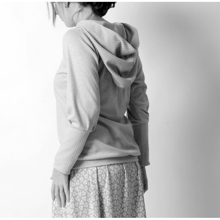 Sweat femme à manches gigot, avec ou sans capuche - PERSONNALISABLE