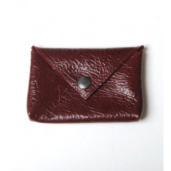 Crimson red varnished leather small pouch for cards or coins