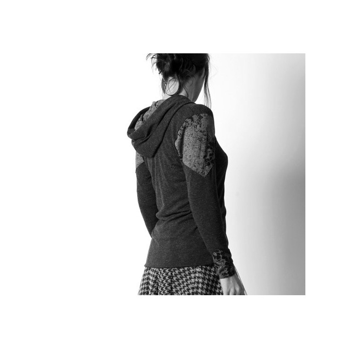 Hooded cardigan with long narrow sleeves - CUSTOM HANDMADE