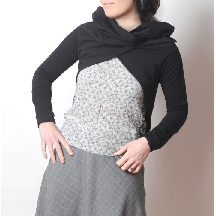 Black Cameleon strap wrap long sleeved