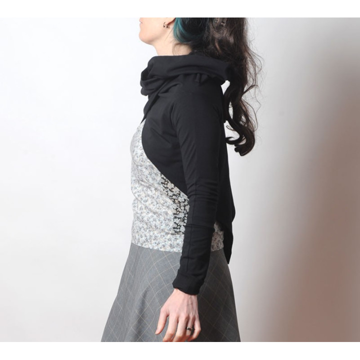 Black Cameleon strap wrap long sleeved
