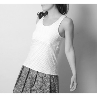 Fitted top with straps crossed at the back - CUSTOM HANDMADE