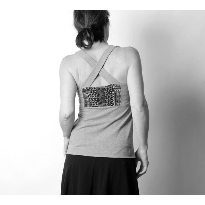 Fitted top with straps crossed at the back - CUSTOM HANDMADE