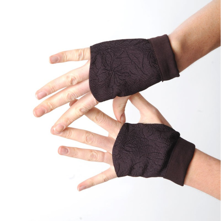 Womens plum purple fingerless gauntlets