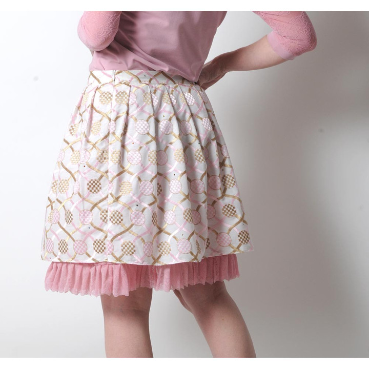 Short white, pink and golden beige pleated skirt