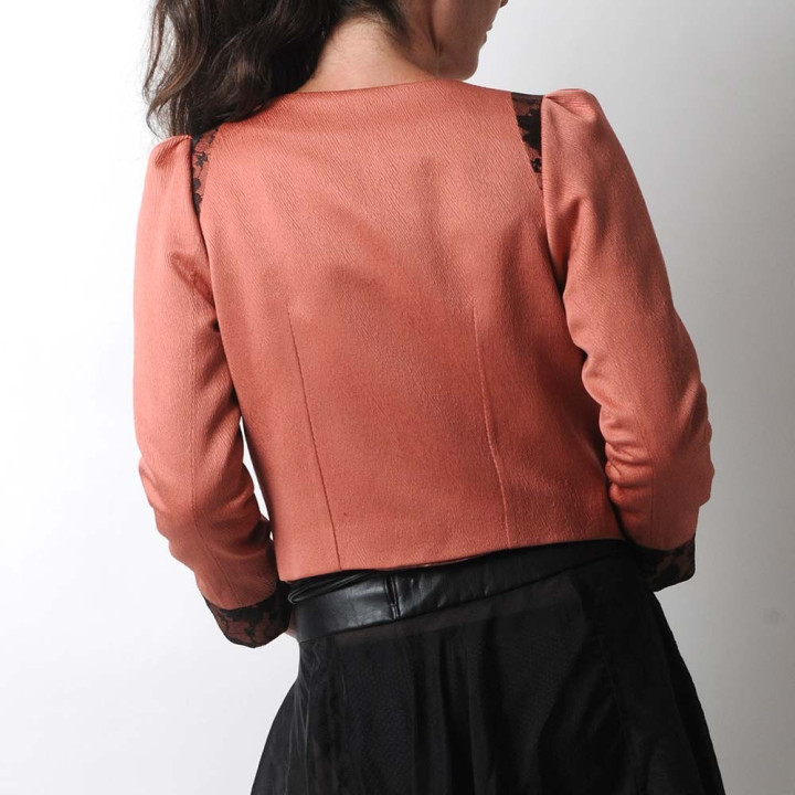 Short bolero jacket in dusty pink and black lace