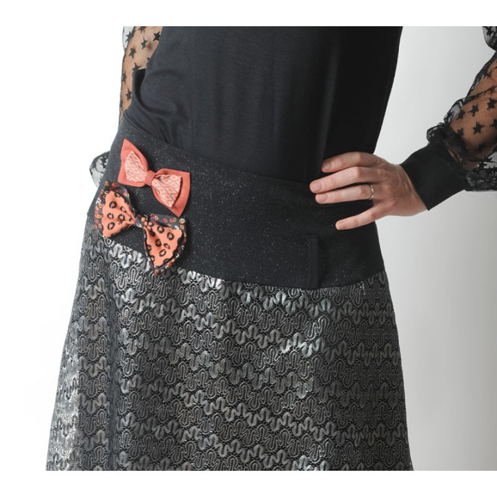 Golden and black fabric bow brooch