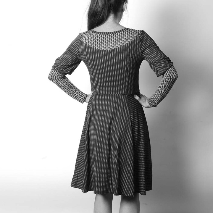 Robe en jersey, empiècements et manches gigot - PERSONNALISABLE