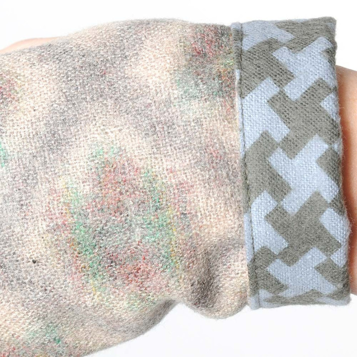 idée cadeau pour femme Gantelets courts - mitaines originales en beige et gris