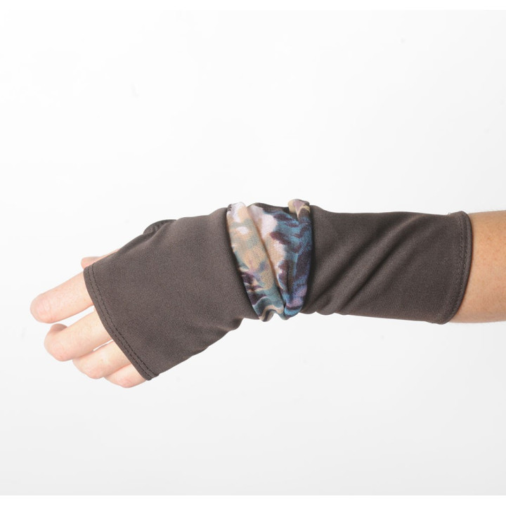 Mitaines fabrication artisanale longues en patchwork de jersey marron foncé et résille imprimée