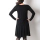 Top artisanal long noir forme trapèze, manches longues étroites, jersey de coton