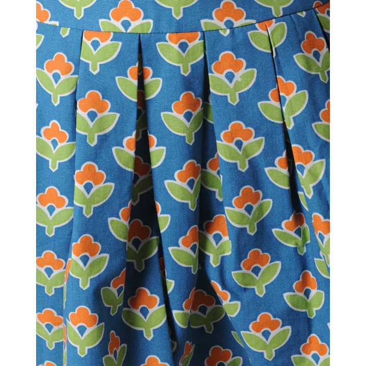 Short pleated skirt in vintage floral cotton