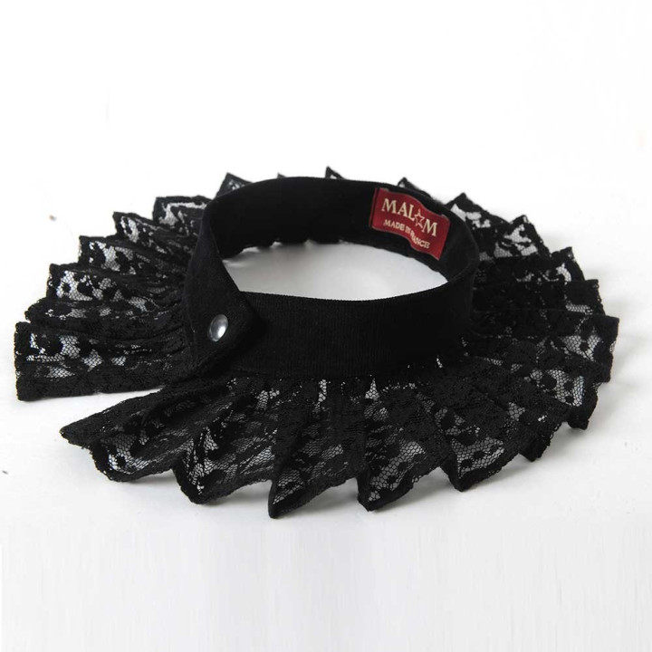 Pleated black lace choker, Removable collar