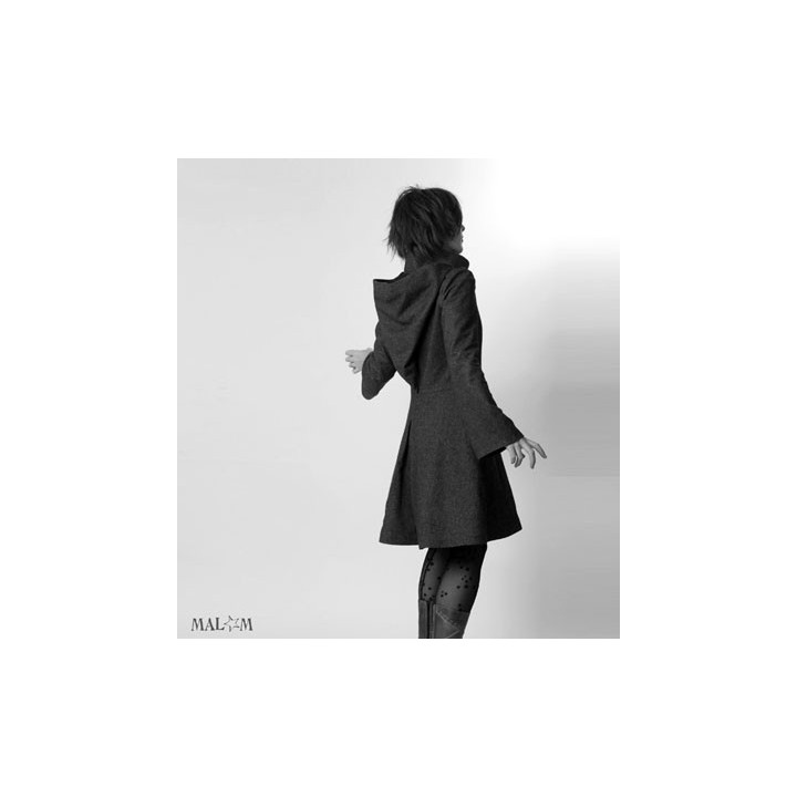 Manteau femme créateur à capuche