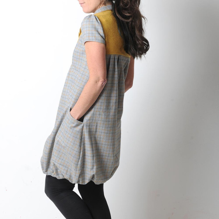 Grey and yellow short-sleeved wool bubble dress