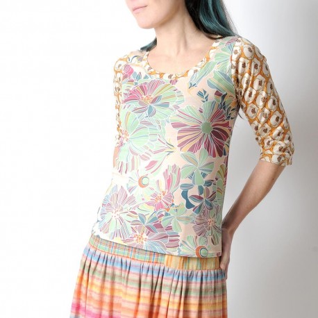 Top fleuri original made in france pastel, manches 3/4