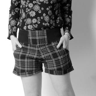 Short femme original fabriqué en France, ceinture extensible - PERSONNALISABLE