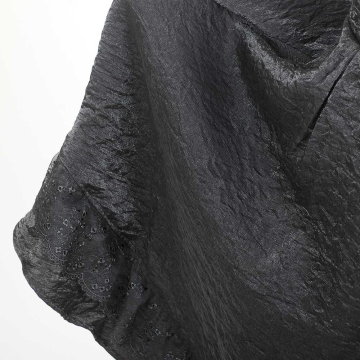 créateur fabrication française Robe noire de soirée avec broderie perlée