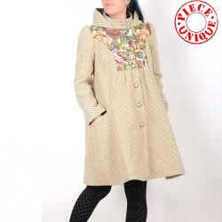 Beige and floral winter coat with round hood, wool and tapestry