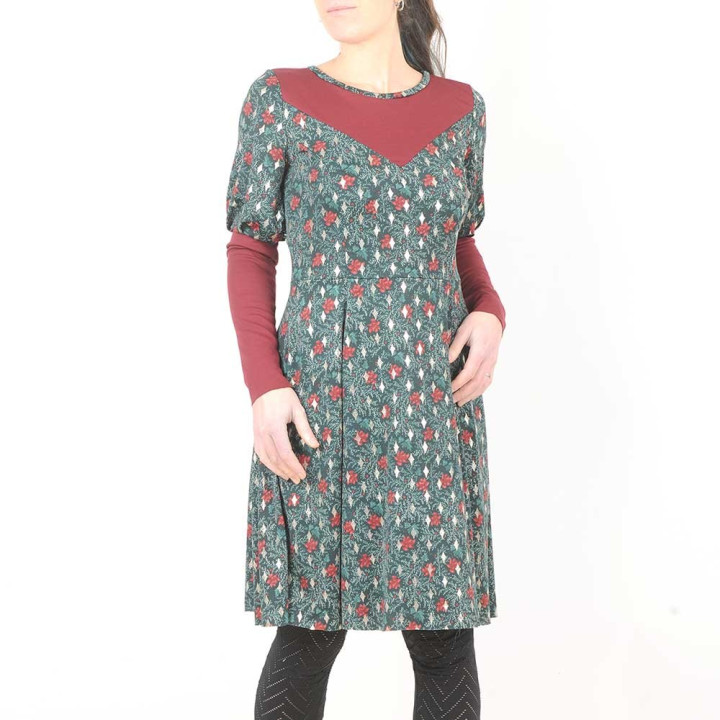 Green, red and golden stretchy dress with leg-of-mutton sleeves