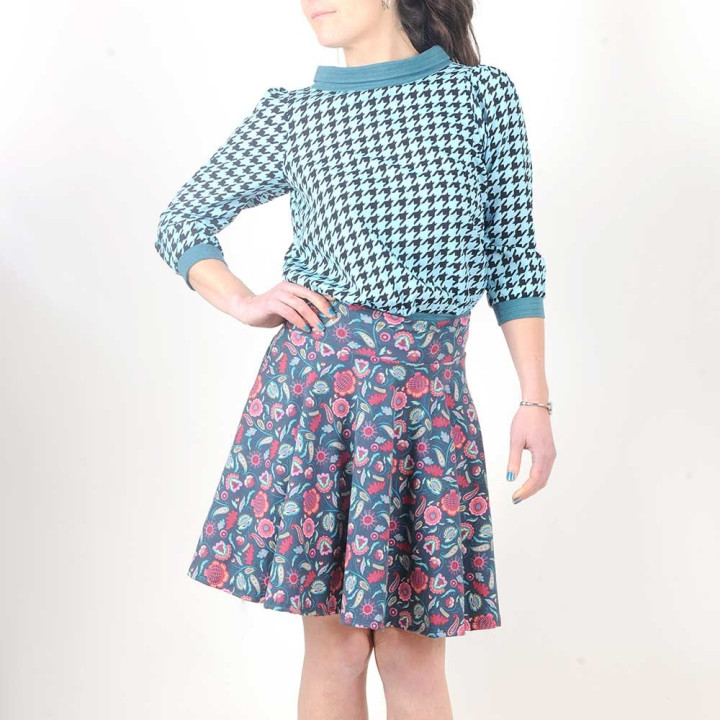 Flared jersey skirt, floral navy and pink cotton jersey