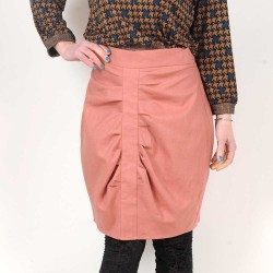 Rosewood pink linen pleated pencil skirt