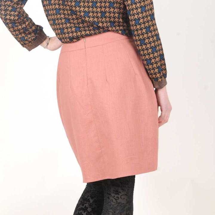 Rosewood pink linen pleated pencil skirt