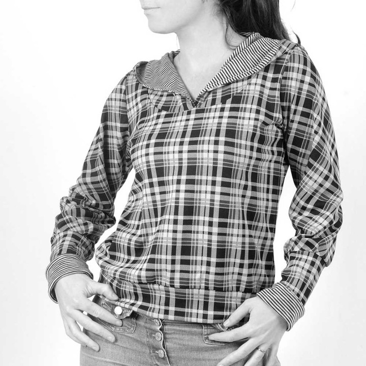 Pull ou sweat à capuche artisanal - PERSONNALISABLE