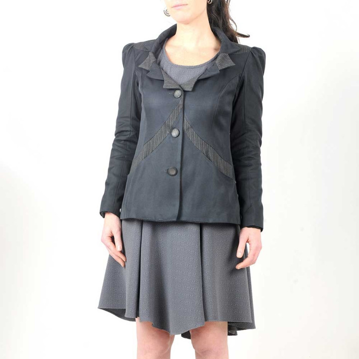 Dark grey women's jacket with yokes and unique collar