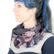 Tour de cou foulard volanté bleu foncé motif paisley
