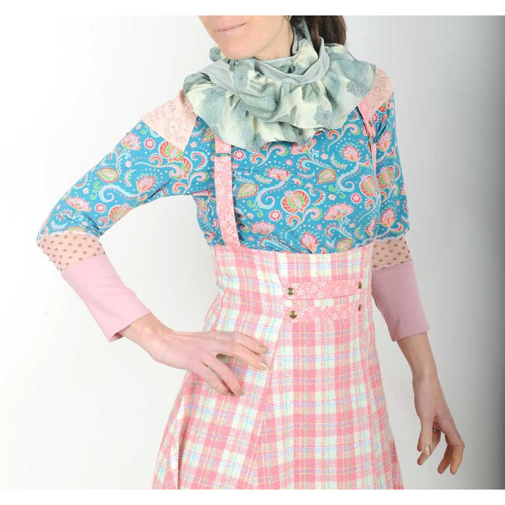 Ruffled pale mint green scarf, jersey and patterned fabric