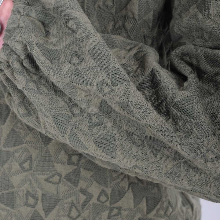 Pull vert kaki texturé fabrication artisanale, manches longues bouffantes