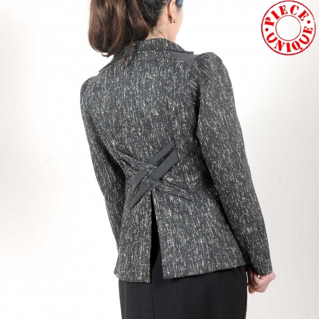 Mottled black women's jacket with yokes and unique collar