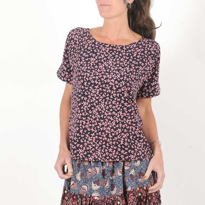 Womens navy blue and pink floral top, short-sleeved blouse