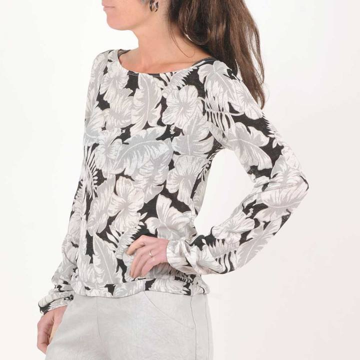 Black and grey lightweight women's sweater, shirred sleeve hems