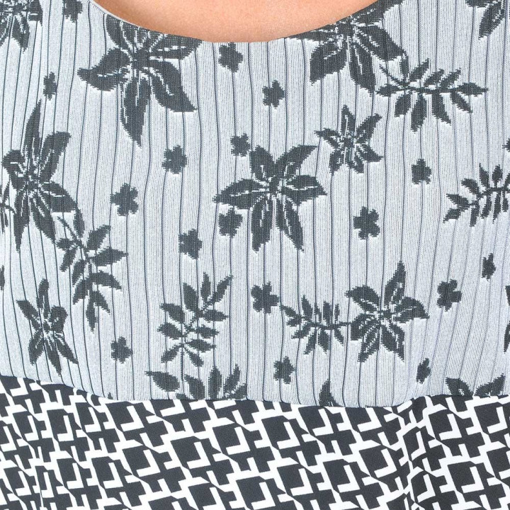 Robe été made in France créateur français sans manches grise noire blanche, col dos en pointe