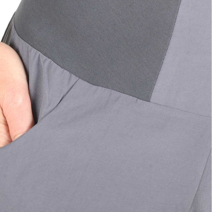 Womens medium grey supple pants, wide legs