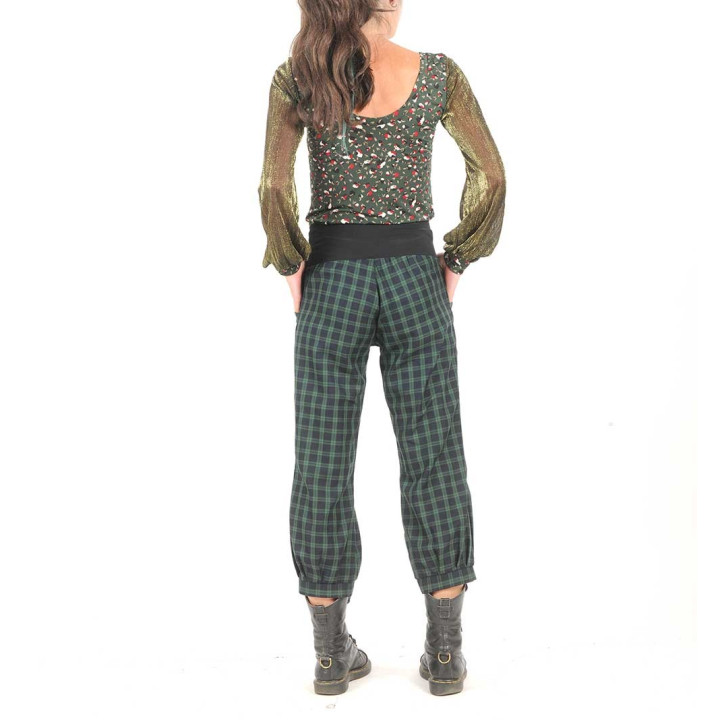Womens navy and green checkered pants, stretchy jersey belt