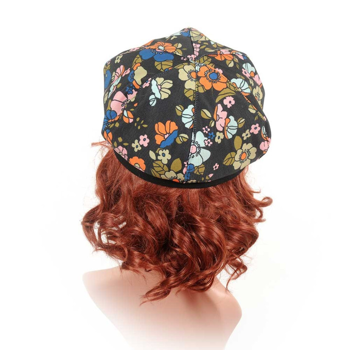 Casquette gavroche fabriquée en France créateur femme motif fleuri rétro coloré et noir
