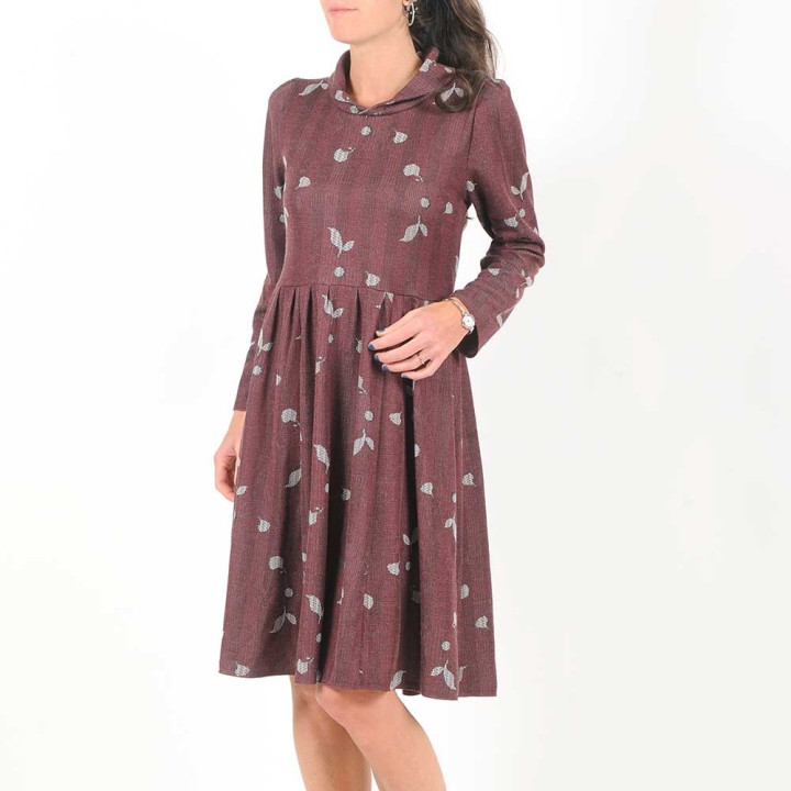 Robe ajustable bordeaux fleurie, jersey extensible, petit col
