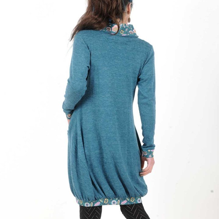 Robe made in France créateur français pull maille bleu canard, détails fleuris