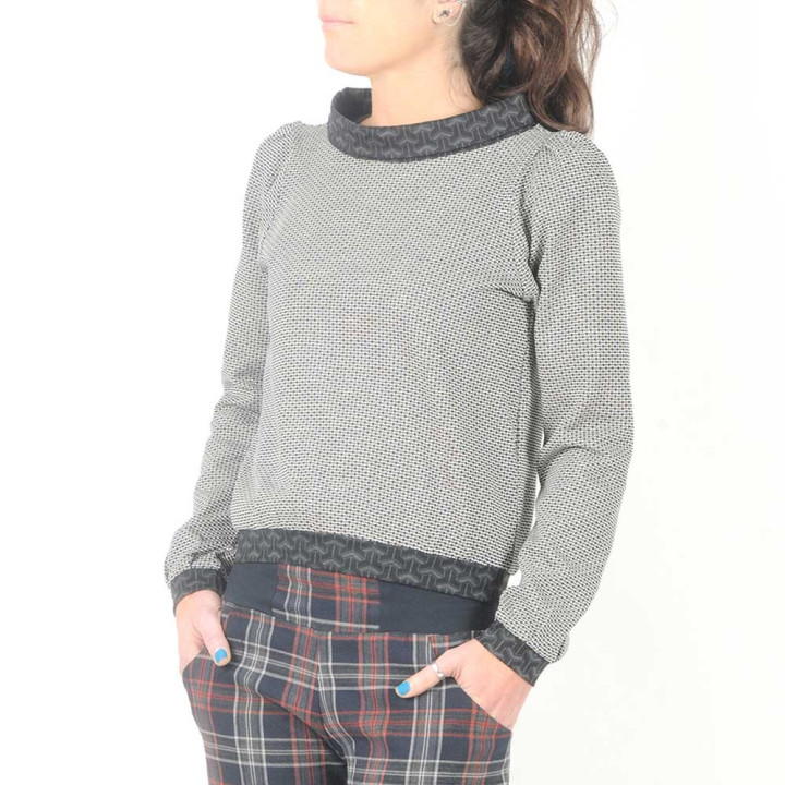 Black and white short sweater with boat cowl