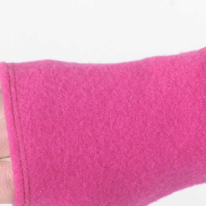 Mitaines courtes en laine rose fuchsia
