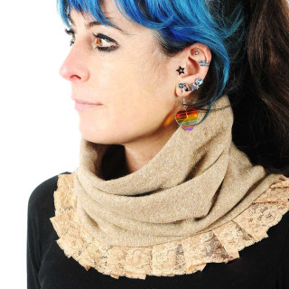 Tour de cou maille laine beige, volants de dentelle