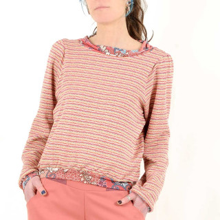 Blouse maille tons rose saumon, col bateau