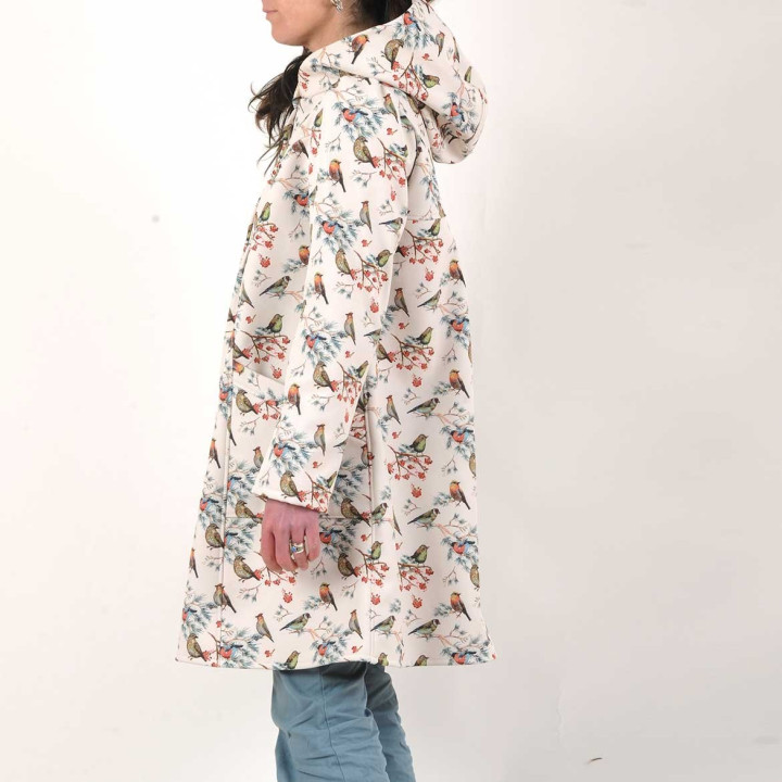Manteau imperméable polaire imprimé oiseaux fond écru