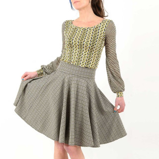 Flared beige and black houndstooth jersey skirt