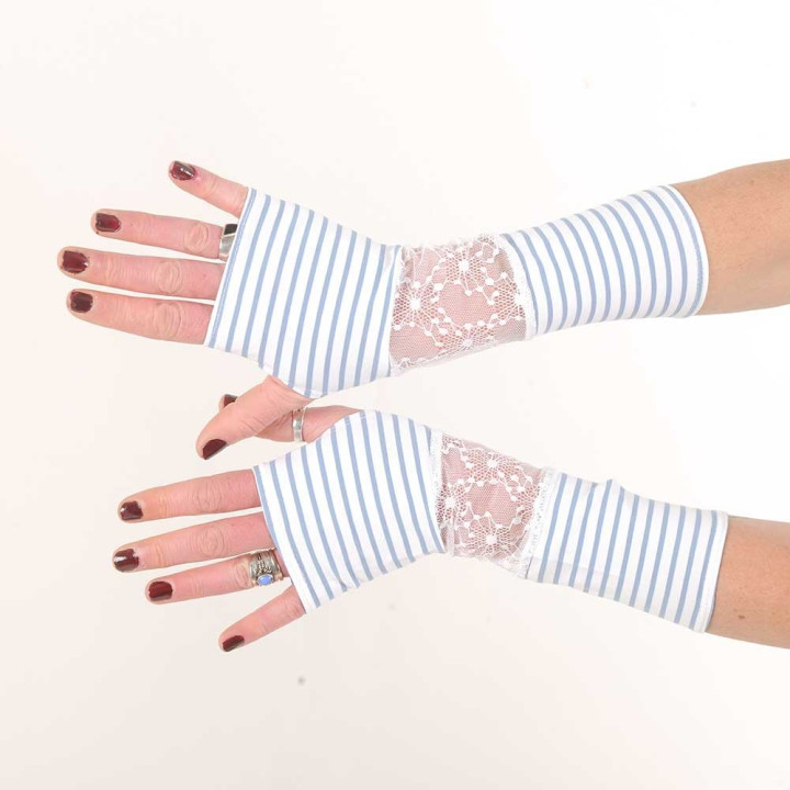 White and blue armwarmers, striped jersey and lace
