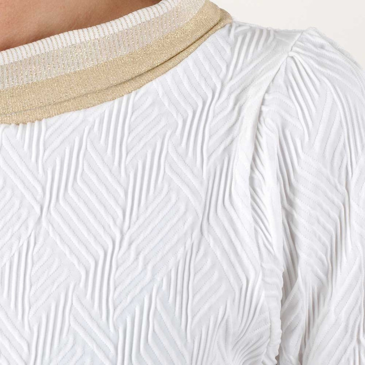 Sweat blousant jersey blanc texturé, détails dorés