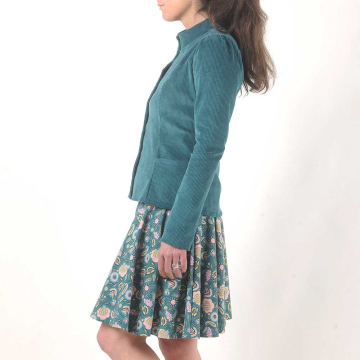 Veste femme ajustée, velours côtelé bleu canard, col officier